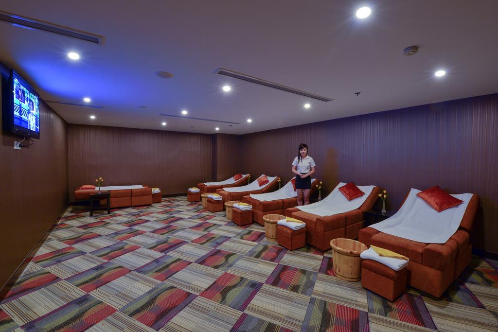 Aristo International Hotel Lao Cai Bagian luar foto