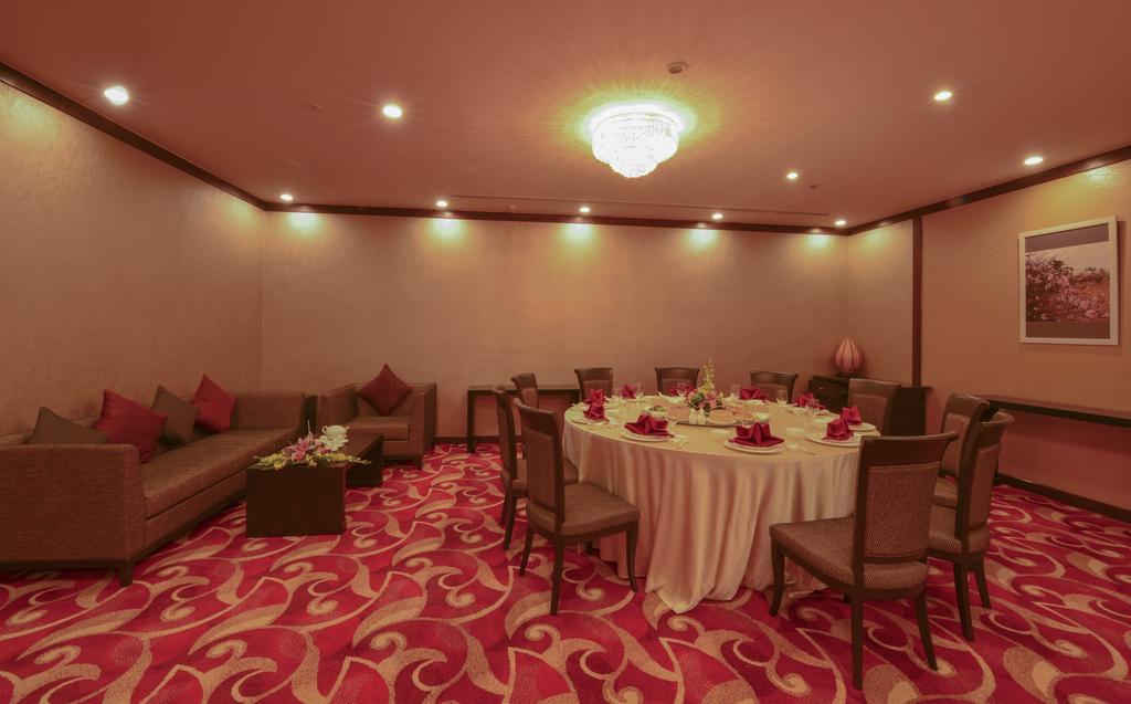 Aristo International Hotel Lao Cai Bagian luar foto