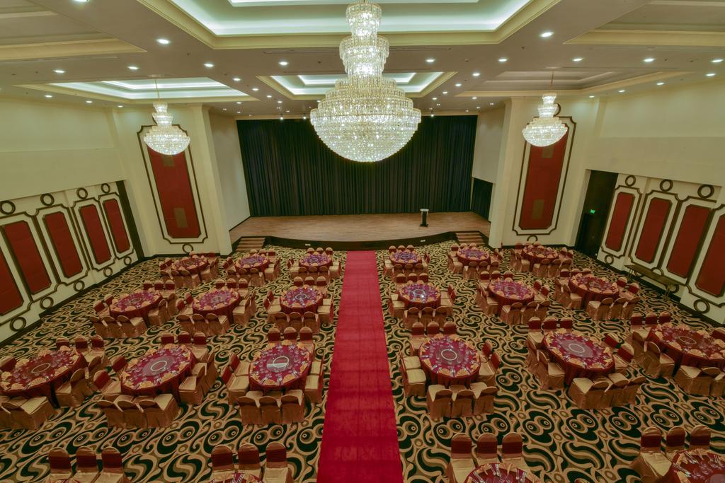 Aristo International Hotel Lao Cai Bagian luar foto