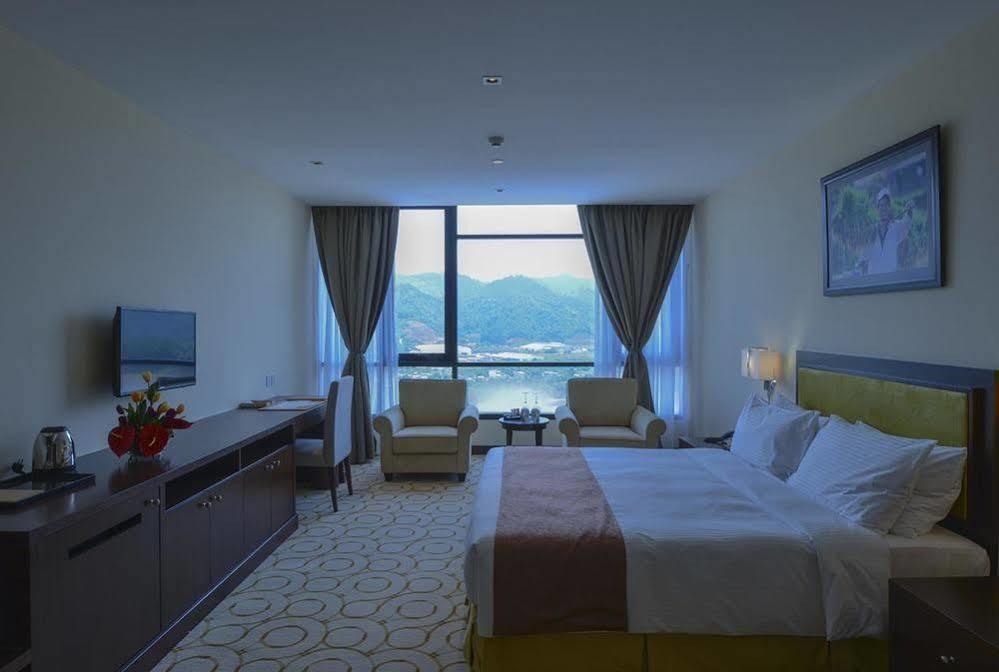 Aristo International Hotel Lao Cai Bagian luar foto