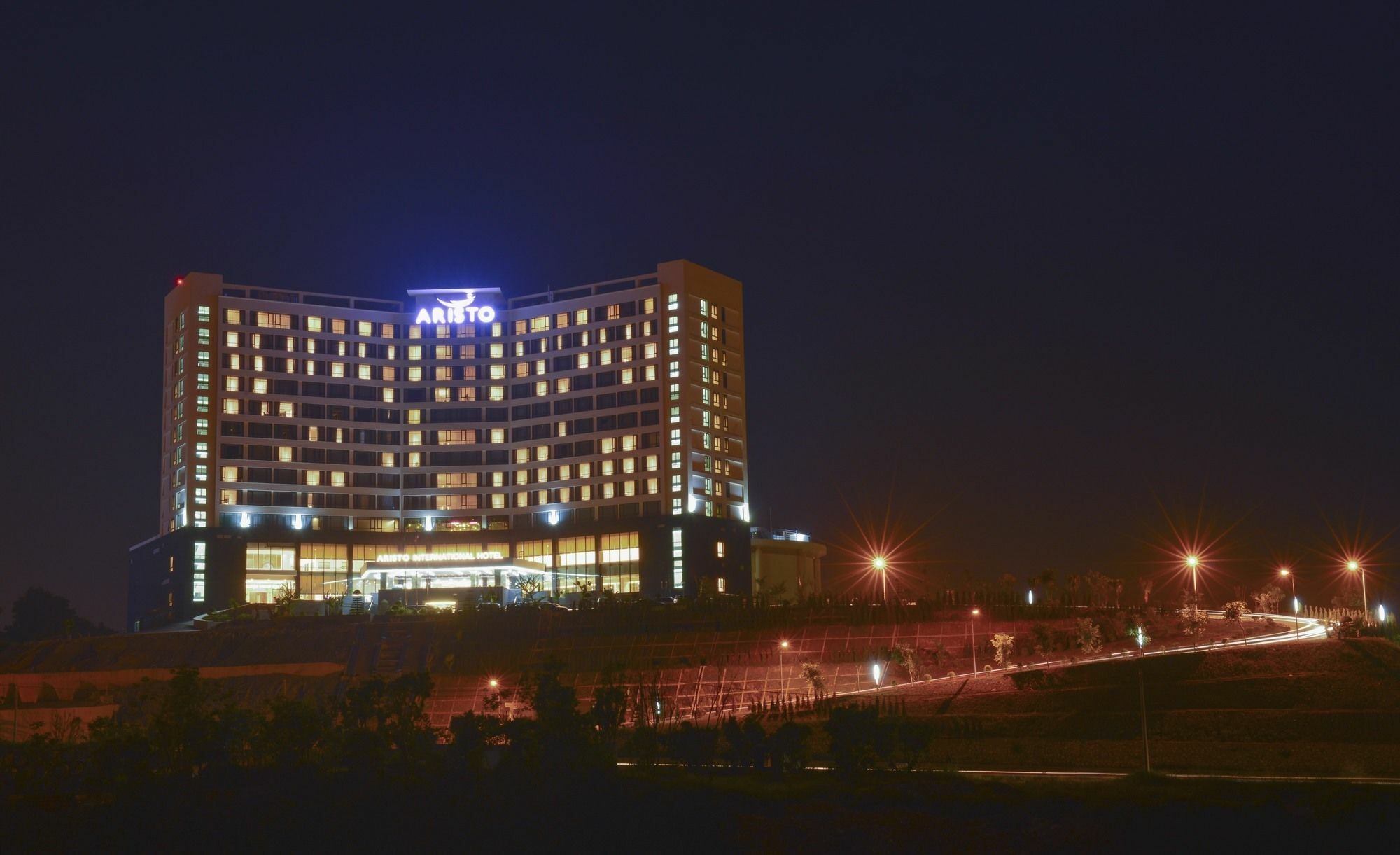 Aristo International Hotel Lao Cai Bagian luar foto